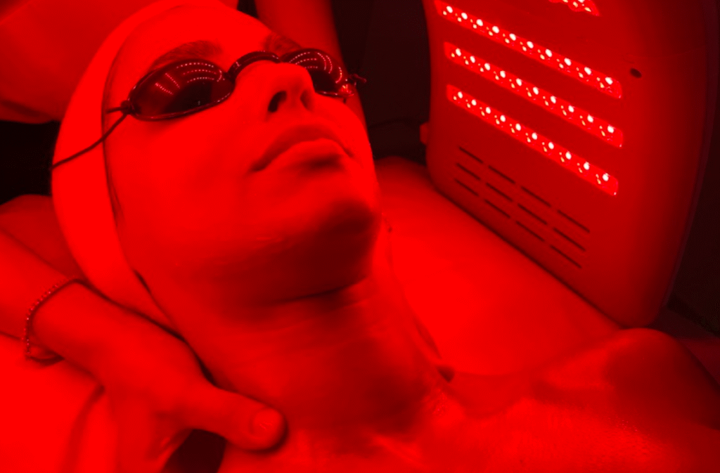Terapia de Luz Roja: ¿Efectos Secundarios? Contraindicaciones y Mitos. Terapia de Luz Roja: Seguridad, Efectos Secundarios y Mitos